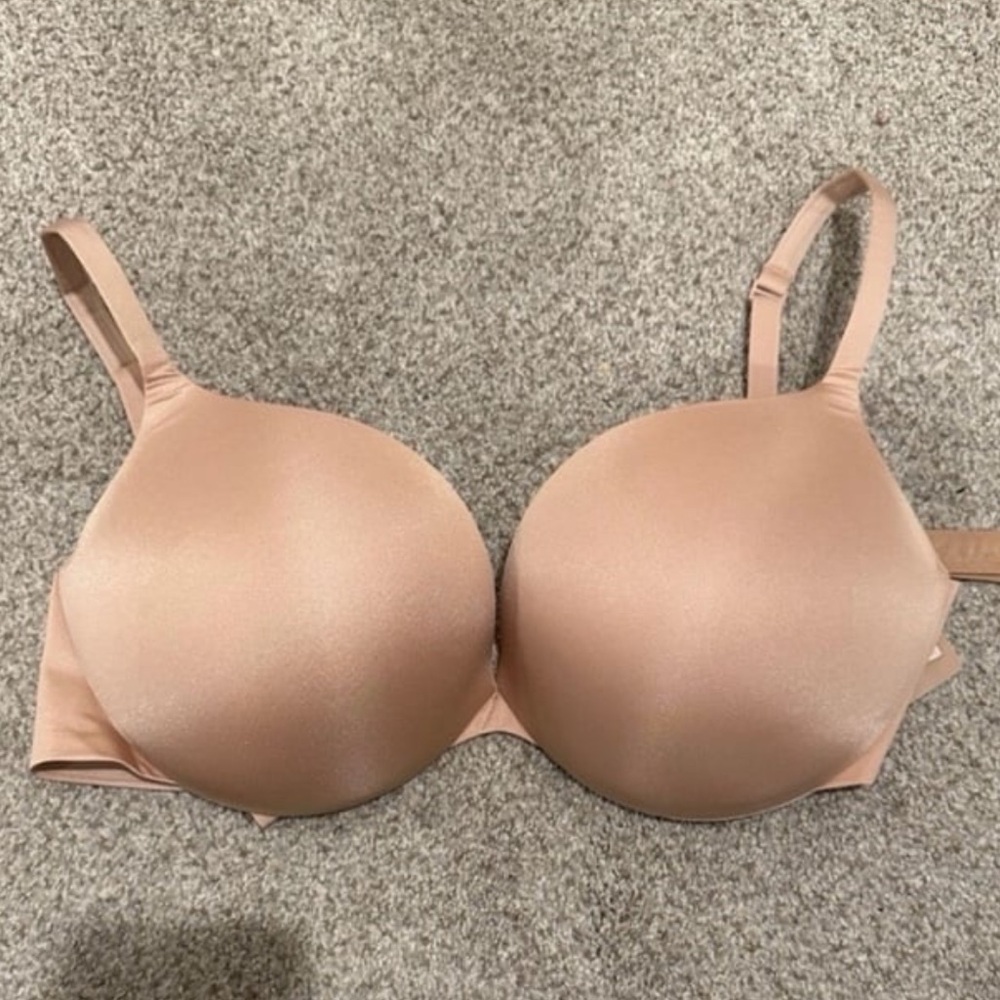 SKIMS Ultimate Bra 38C NWT